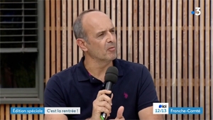 Journal TV  France 3 : rentrée scolaire et expérimentation des nouvelles technologies d'apprentissage